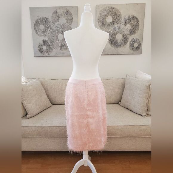 Banana Republic Eyelash Fringe Pencil Skirt Sz 8 - Picture 6 of 11